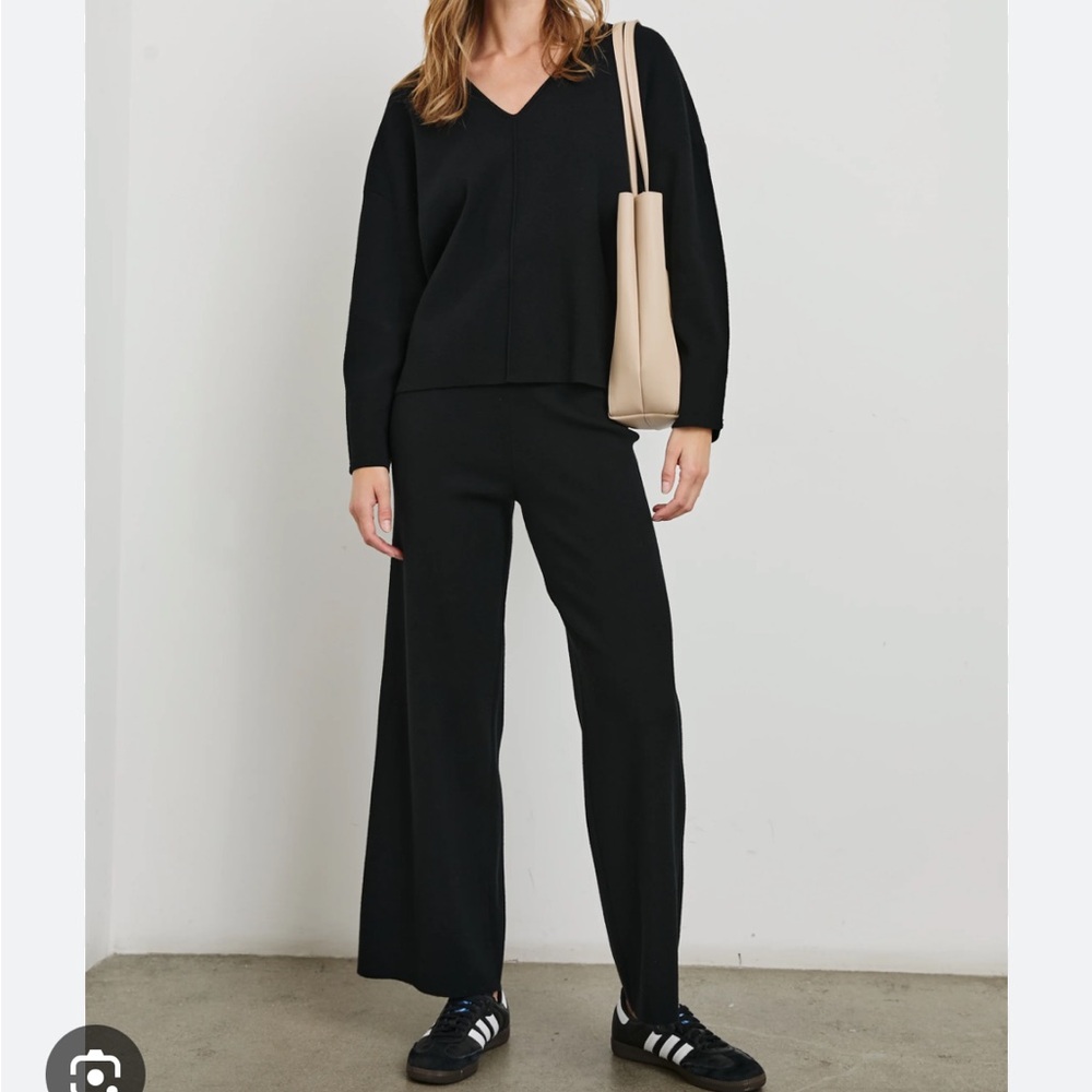 Elegant Rails Black Women's knit Krista Pants and Hollyn Top set in s